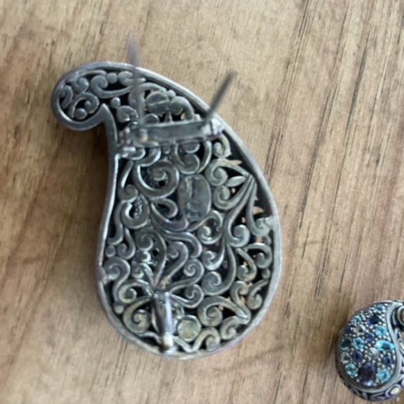 John Hardy Earrings & Brooch - Picture 6 of 9